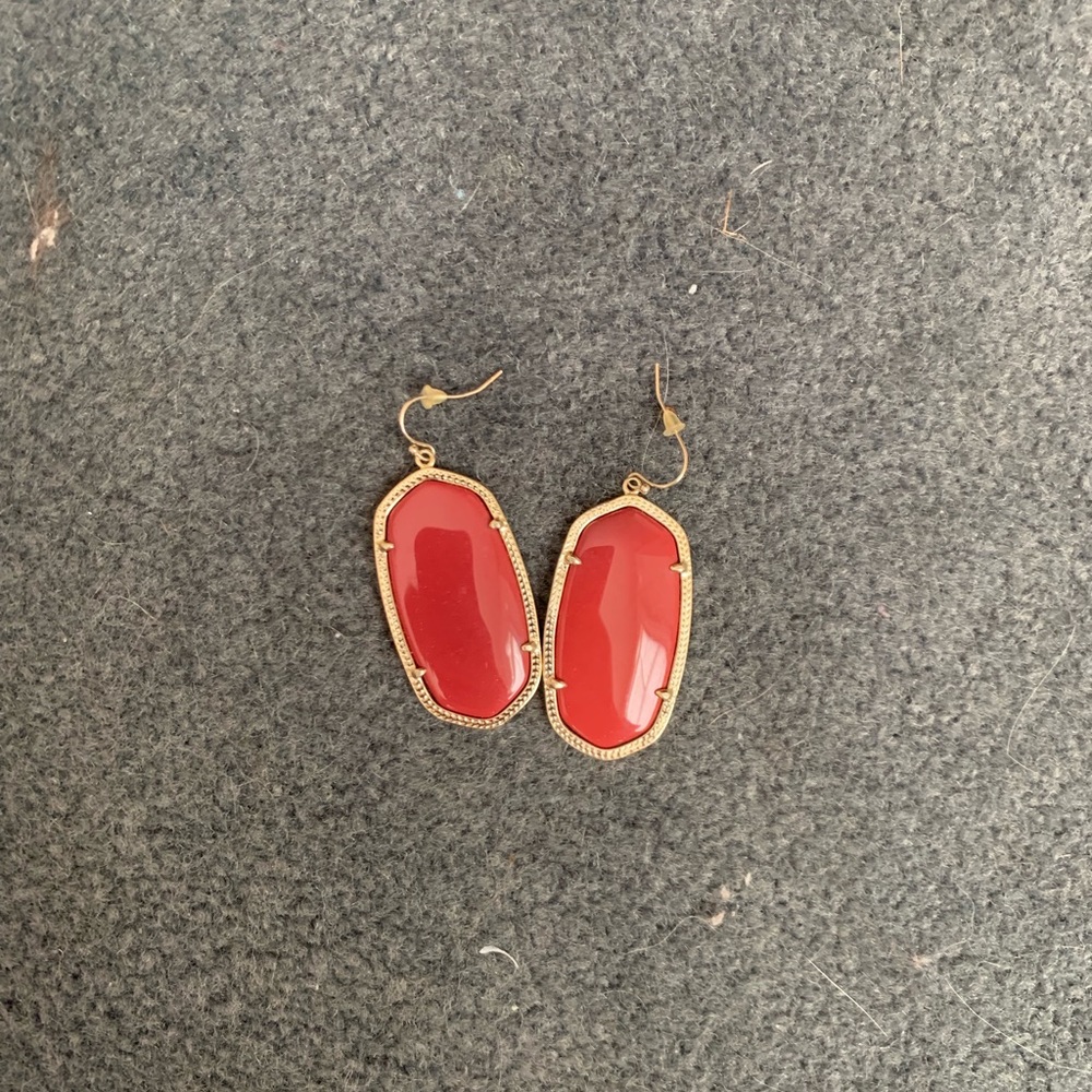 Kendra Scott Maroon/Red/gold Earrings
